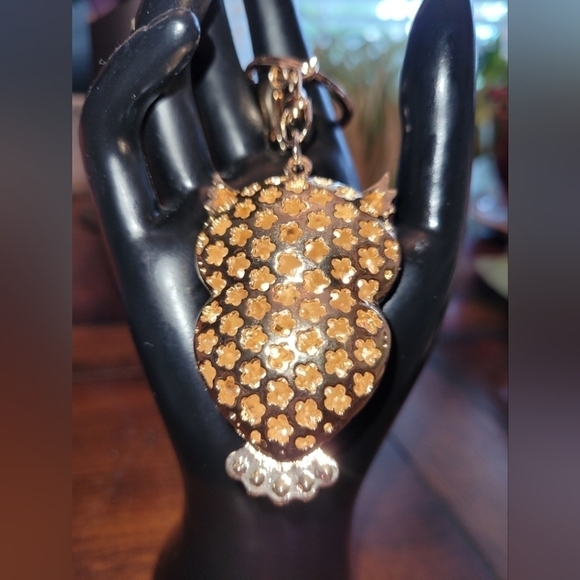 NWOT Bag Charm of Pink Owl - Picture 2 of 4